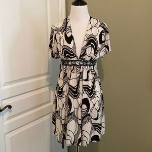 Love & love Black and white dress